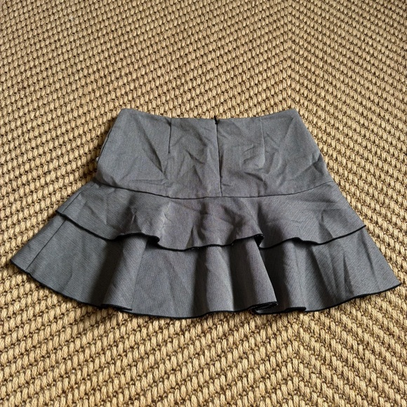 Heart soul Herringbone Gray Ruffled Mini Skirt Size Small S or 3 Academia Siren - Picture 2 of 8